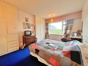 Photo 6- click for photo gallery